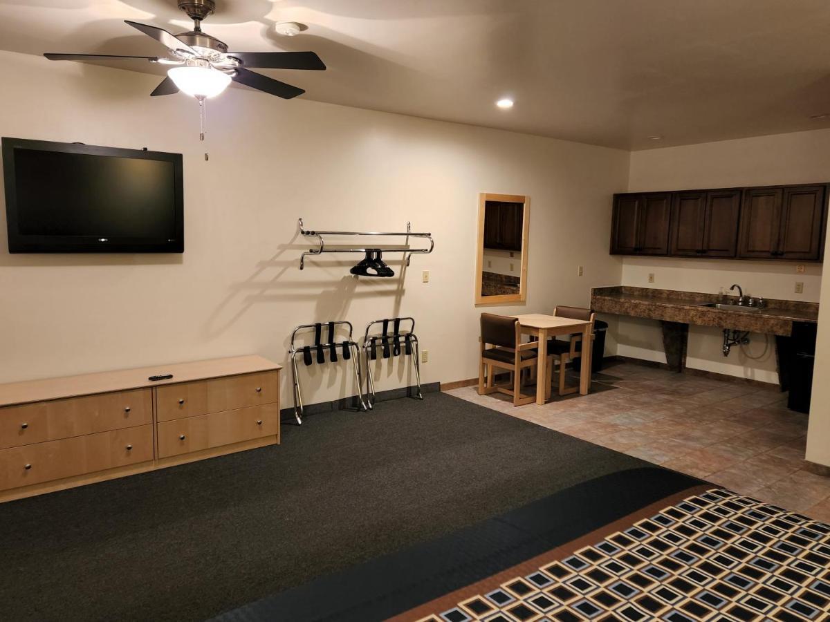 Mecca Motel Colorado Springs Eksteriør bilde