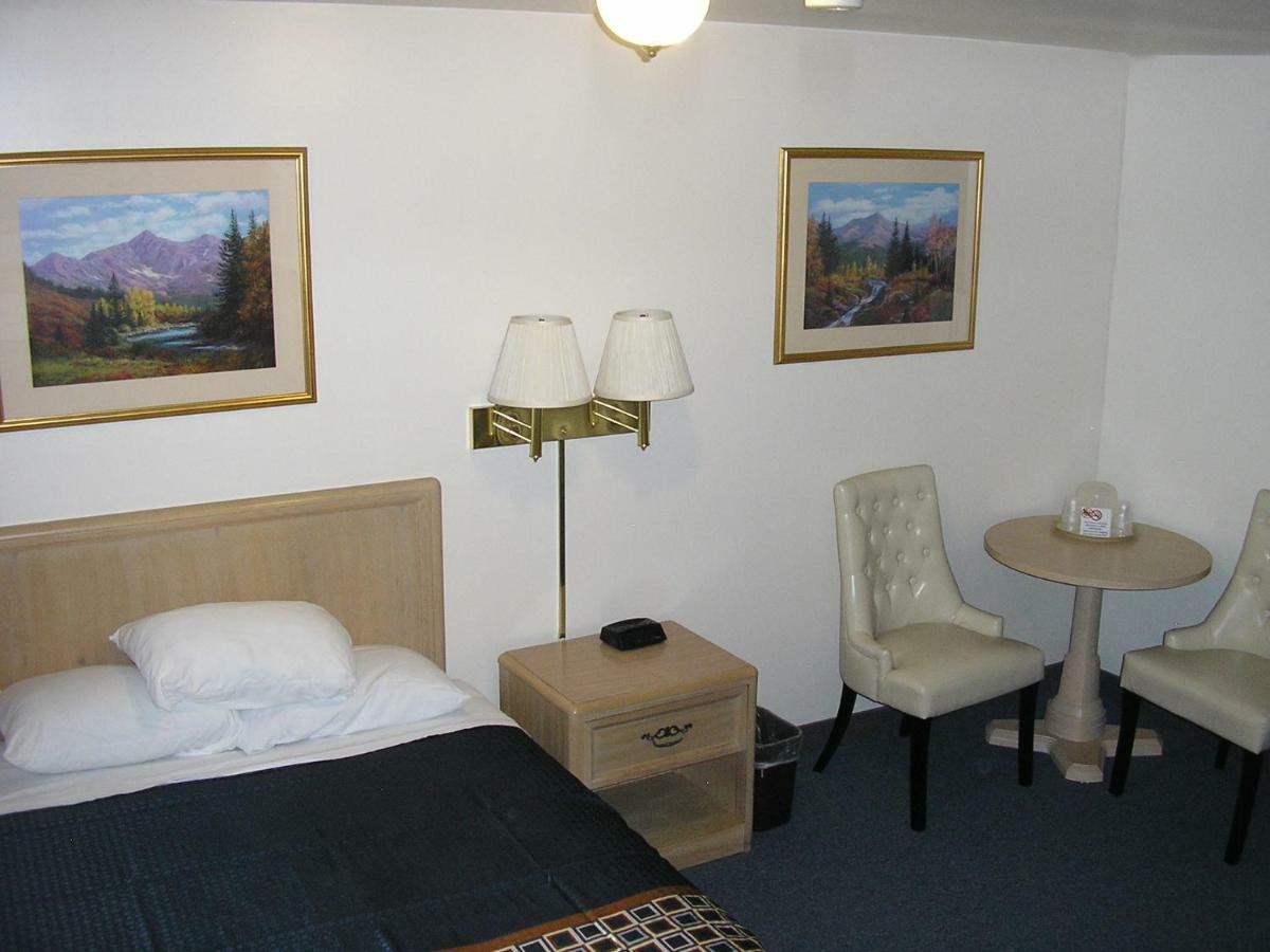 Mecca Motel Colorado Springs Eksteriør bilde
